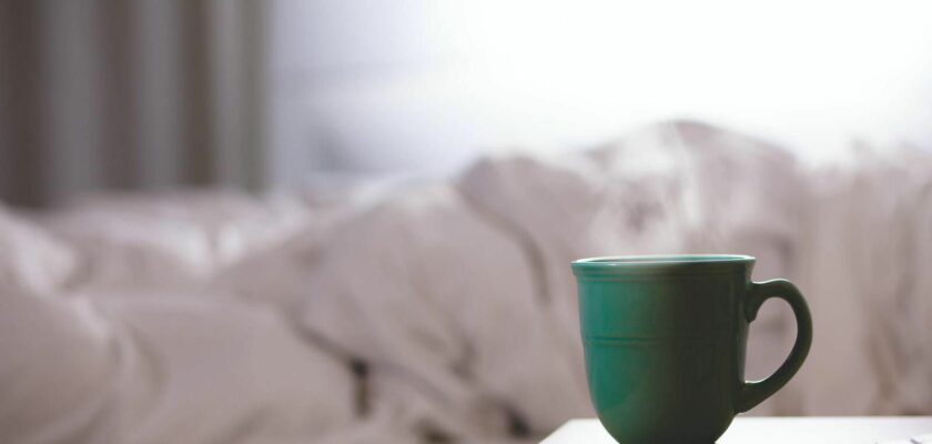 8 Astuces pour Se Réveiller de Bonne Humeur le Matin